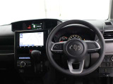 運転席廻りです。
