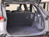 荷室はシートアレンジを行うことで広い荷室にすることが可能です 様々なシーンで活躍できますね