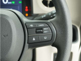 ◆アダプティブクルーズコントロール◆予め設定した車速内でクルマが自動的に加減速。前走車との適切な車間距離を維持しながら追従走行します。【LKAS】車線維持支援システムでステアリング操作を支援。