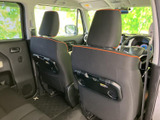 運転しやすい位置に配置された操作系は、直感的に操作できます。安全運転をサポートする機能も充実しています。