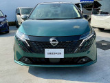 コンパクトなボディサイズです。優れたデザイン性ながら小回りの利くコンパクトボディで、運転しやすいと多くのユーザーから高評価!!
