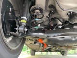 お車を安心してお乗りいただく為には、足回りの定期点検が欠かせません。サービスサポート(有償保証)では無料点検もご提供しており、安心のカーライフをお過ごしいただけるサポート体制が整っています。
