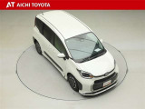 両側パワースライドドア付きだから、狭い駐車スペースなどでの乗り降りラクラク♪小さなお子さまのいるご家庭には嬉しい装備です。