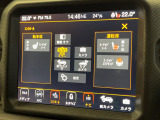 ●フロントシートヒーティング:運転席・助手席共に三段階で調節が可能なシートヒーターを装備しております。季節を問わず快適にご使用いただけます。