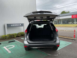 大きく開くリヤハッチ,荷物スペースも確保できます