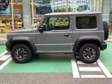 納車時には当社整備工場にて納車整備後にお引渡しいたします。