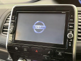 【大画面ナビ】人気の大型9インチナビを装備。存在感のある大画面はインパクト大!ナビ利用時のマップ表示は見やすく、テレビやDVDは臨場感がアップ!いつものドライブがグッと楽しくなります♪