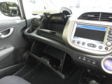 豊富な収納で、いつもすっきりとした車内、ほしい場所にちょうど良い収納を備えました。
