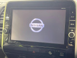 【大画面ナビ】人気の大型8インチナビを装備。存在感のある大画面はインパクト大!ナビ利用時のマップ表示は見やすく、テレビやDVDは臨場感がアップ!いつものドライブがグッと楽しくなります♪