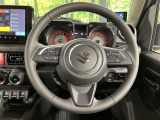 【純正革巻きステアリング】上質な革を使用することで、手にしっかり馴染みとても運転しやすいハンドルです♪