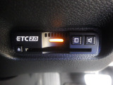 ETC2.0付き。高速道路の料金所はキャッシュレスで。サービスエリア等にあるスマートインターも利用可能でとっても便利。ご納車後すぐにお使い頂けるようセットアップしてのお渡しとなります。