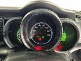 【スピードメーター】メーターがシンプルで見やすく運転しやすいですね!