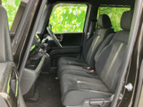 運転しやすいように設計されたシートは、身体をしっかりとサポート。快適なドライビングポジションを実現します。