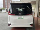 お車の後方画像です。