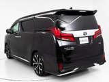 モデリスタマフラー装着!!純正の雰囲気を崩さずにスポーティーさを演出いたします!!