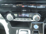 最先端の設備で茨城日産自慢のテクニカルスタッフが責任を持って点検整備します。
