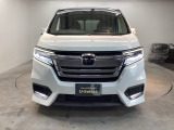 一目見てホンダ車だとわかるカッコいいフロントマスクです!