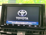 【純正9インチナビ】人気の純正ナビを装備しております。ナビの使いやすさはもちろん、オーディオ機能も充実!キャンプや旅行はもちろん、通勤や買い物など普段のドライブも楽しくなるはず♪
