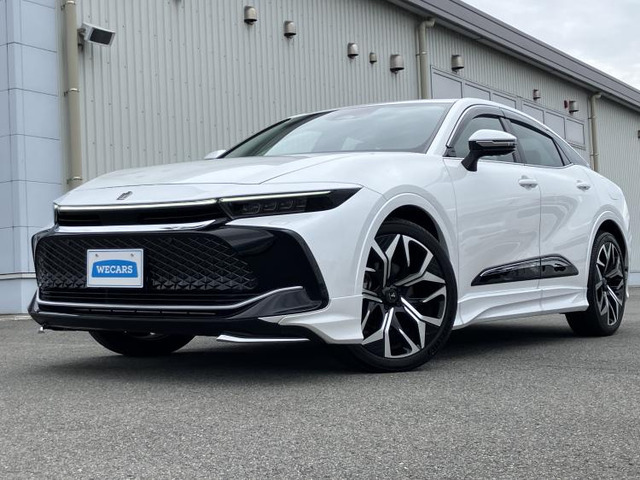 クラウンクロスオーバー 2.5 G アドバンスト レザー パッケージ E-Four 4WD