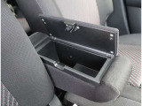 内外装クリーニングが実施されますので、気持ち良く新しいカーライフがスタートできます