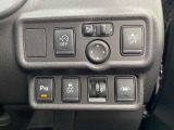 【運転席右下】各スイッチ類。