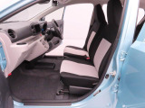 お車を購入される際はご不明な点や不安な点もあるかと思いますが、困ったらお気軽にご相談下さい! 0566-71-1630 までお電話頂ければ当店のスタッフがじっくりお話を聞かせて頂きます!