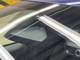 【トヨタセーフティセンス】走行中に前方の車両等を認識し、衝突しそうな時は警報とブレーキで衝突回避と被害軽減をアシスト。より安全にドライブをお楽しみいただけます。