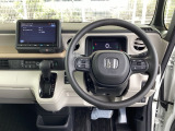 【Honda SENSING】いつもの道で、高速道路などで、安心・快適な運転を支援します。先進の安全運転機能システム搭載。
