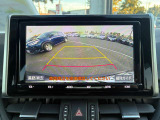 バックモニター付で駐車もラクラクです!