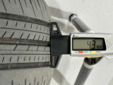 夏タイヤの残り溝は4.3mmです。スリップラインからは2.7mmとなっております。