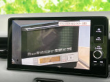 停車中に楽しめるTV機能で、待ち時間も快適に過ごせます。移動中のエンターテイメントとして、長距離ドライブの強い味方です。