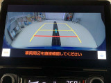 バックモニターで、後方確認しながら安心して駐車することができます。車庫入れが苦手な方にも安心です。※カメラが映し出す範囲は限られています。必ず車両周辺の安全を直接確認してください