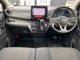デイズの運転席周りの画像です。