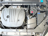 当店の認定中古車(VOLVO APPROVED CAR)はメーカー基準の車齢・走行に応じた内外装・機関の176項目もの項目に厳密な点検を実施。すべての基準を満たした自信を持ってお届けする中古車です。