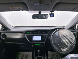 落ち着いたカラーの内装で、ゆったりと運転したい方に。