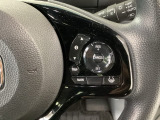 【アダプティブ・クルーズ・コントロール】予め設定した車速内でクルマが自動的に加減速。 前走車との適切な車間距離を維持しながら追従走行し、高速道路でのドライバーの疲労を軽減してくれる嬉しい機能付♪