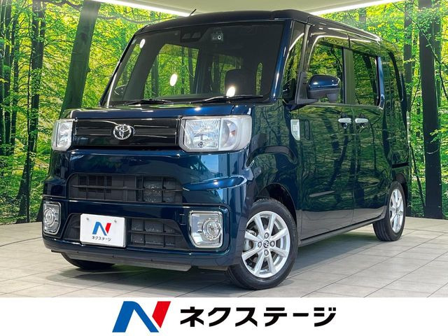 トヨタ ピクシスメガ 