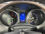 【スピードメーター】メーターがシンプルで見やすく運転しやすいですね。