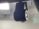 【ドライブレコーダー】映像・音声などの運転中の記録を残します。事故などを起こした起こされた時の証拠になりえますので、もしも時でも安心ですね。