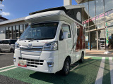 左斜め前からです