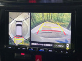 【パノラマモニター】専用のカメラにより、上から見下ろしたような視点で360度クルマの周囲を確認することができます☆死角部分も確認しやすく、狭い場所での切り返しや駐車もスムーズに行えます。