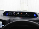 運転席廻りです。