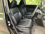 運転席からの視界は良好。ゆったりとしたシートで、長距離ドライブも快適です。運転に集中できる空間です。