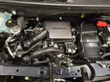 ホンダスタッフがしっかり整備して保証付きにてお渡し致します。エンジンルーム&室内ルームともにクリーニング済みで清潔です。快適なドライブをお楽しみください。