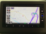 ナビゲーションはフルセグTV、インターナビ対応のGathers純正メモリーナビを搭載しています。Bluetoothオーディオ機能がありますので、スマートフォンなどの音楽も再生できます。