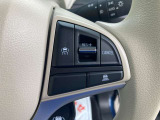 ACC(アダプティブクルーズコントロール)は、ペダル操作なしで設定速度を保ちます。先行車がいる場合には、先行車の車速に合わせ追従します。