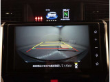 バックカメラで車庫入れも安心☆ 頼りすぎ注意です♪