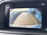 バックモニターで、狭い場所でも安全に駐車できます。後方の状況をしっかり確認し、安心して運転しましょう。運転初心者の方にもおすすめです。