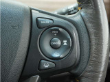 ◆アダプティブクルーズコントロール◆予め設定した車速内でクルマが自動的に加減速。前走車との適切な車間距離を維持しながら追従走行します。【LKAS】車線維持支援システムでステアリング操作を支援。