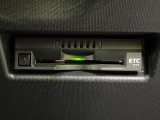 【ETC】高速道路の料金所をストレスなく通過!話題のスポットやサービスエリアに多い「スマートIC」利用時は必須のアイテムです。当店でセットアップを実施、ご納車当日からすぐにご利用いただけます!